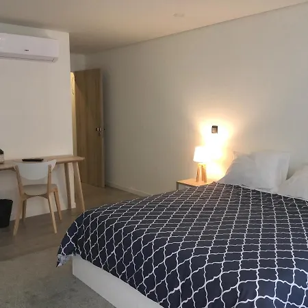 אכסניה Amelia's House
